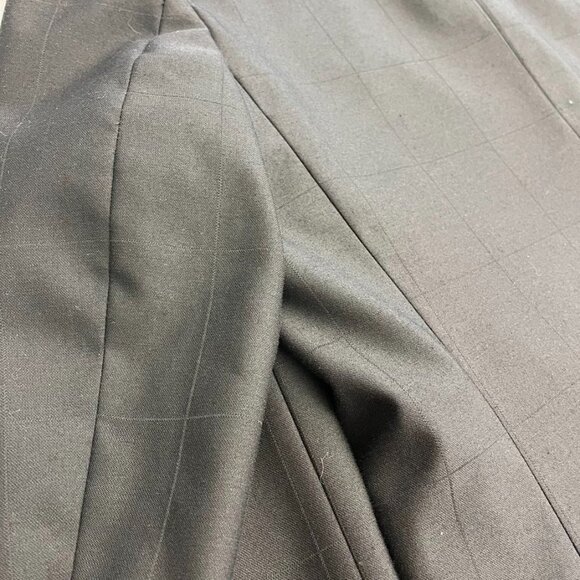 Zagato Signature Collection 2-Piece Wool-Blend Suit – Black Windowpane
Very nice - Picture 16 of 16